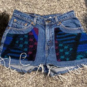 Furst of a kind / Levi’s Sz 26 denim shorts